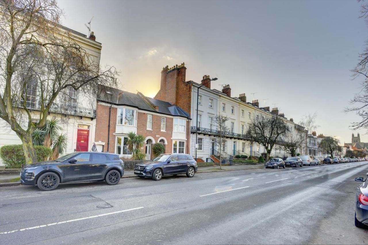Regency Nest By Spa Town Property - Stylish 3 Bedroom Apartment On 2 Floors, Central Leamington Spa Buitenkant foto