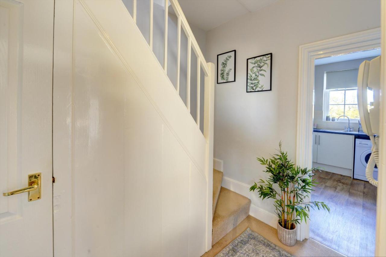 Regency Nest By Spa Town Property - Stylish 3 Bedroom Apartment On 2 Floors, Central Leamington Spa Buitenkant foto
